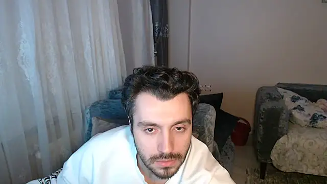 Snapshot of handsomeee04 chatting on April 23, 2026, 12:34 am handsomeee04 online show from April 23, 2026, 12:34 am
