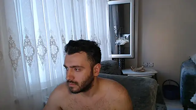 Snapshot of handsomeee04 chatting on June 25, 2026, 5:17 pm handsomeee04 online show from June 25, 2026, 5:17 pm