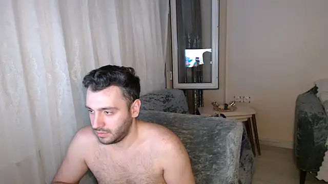 Snapshot of handsomeee04 chatting on June 30, 2026, 10:11 pm handsomeee04 online show from June 30, 2026, 10:11 pm