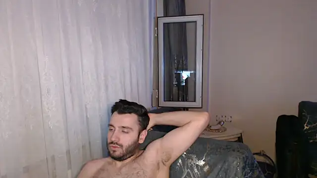 Snapshot of handsomeee04 chatting on July 11, 2026, 10:44 pm handsomeee04 online show from July 11, 2026, 10:44 pm