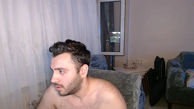 Snapshot of handsomeee04 chatting on July 18, 2026, 11:41 pm handsomeee04 online show from July 18, 2026, 11:41 pm