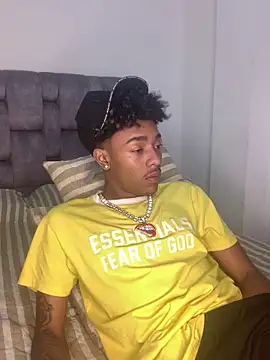 Boy cock18 online show from March 23, 2025, 8:04 am