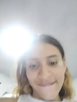 charlotes28 online show from December 25, 2024, 6:52 am