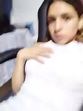 charlotes28 online show from December 27, 2024, 2:58 am