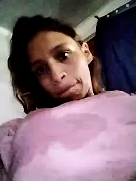 charlotes28 online show from January 13, 2025, 8:37 pm