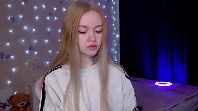 Snapshot of Naughty_Mable chatting on February 21, 2026, 1:17 am Naughty Mable online show from February 21, 2026, 1:17 am