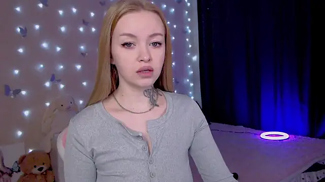 Snapshot of Naughty_Mable chatting on February 25, 2026, 1:15 am Naughty Mable online show from February 25, 2026, 1:15 am