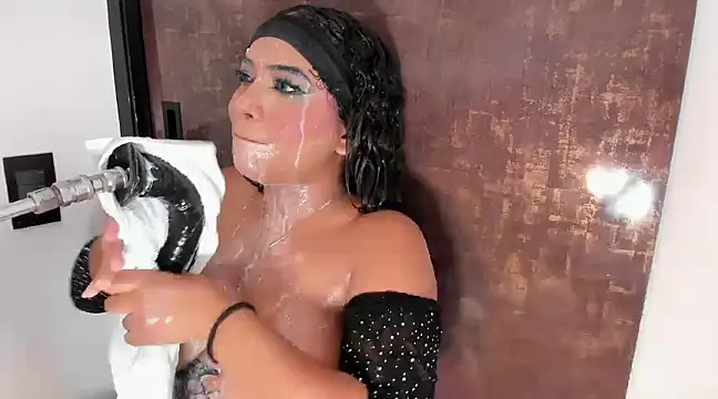 Leticia lynn online show from February 18, 2025, 11:30 pm