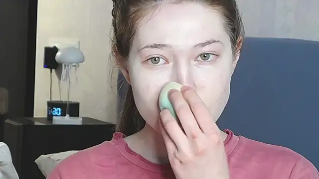 Snapshot of eva_varnerr chatting on January 15, 2026, 3:22 am eva varnerr online show from January 15, 2026, 3:22 am