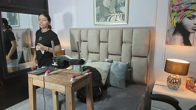 Iliy   online show from December 22, 2024, 4:28 am