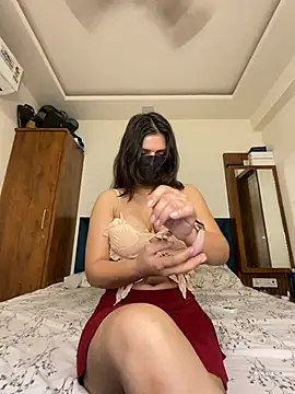 ahista online show from July 27, 2026, 7:10 pm