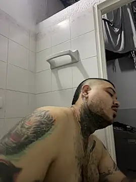 Snapshot of El_Titan1998 chatting on March 3, 2025, 11:00 am El Titan1998 online show from March 3, 2025, 11:00 am