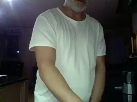 kevincumporn online show from February 3, 2025, 3:42 am