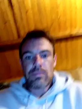 Snapshot of Eddyfrancis87 chatting on September 19, 2025, 12:12 am Eddyfrancis87 online show from September 19, 2025, 12:12 am