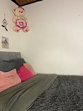 Snapshot of Charlotemonroe chatting on November 16, 2025, 12:16 am Charlotemonroe online show from November 16, 2025, 12:16 am