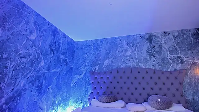 LucyLovelyy online show from March 8, 2025, 6:21 am