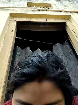 Snapshot of sweet_suman chatting on January 16, 2025, 5:11 am sweet suman online show from January 16, 2025, 5:11 am