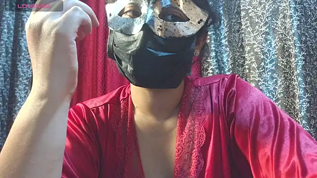 freesoul272002 online show from October 19, 2025, 4:07 pm