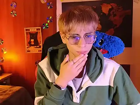 Snapshot of The_Princematt chatting on May 6, 2026, 8:58 pm The Princematt online show from May 6, 2026, 8:58 pm