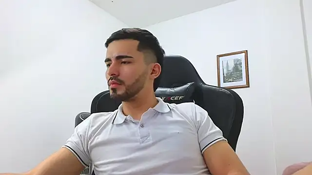 Massimoo 07 online show from January 5, 2025, 1:45 am