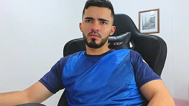 Massimoo 07 online show from January 24, 2025, 12:31 am