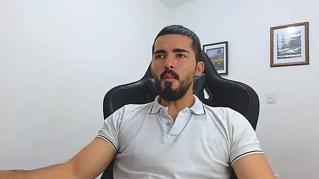 Massimoo 07 online show from March 20, 2025, 10:40 pm