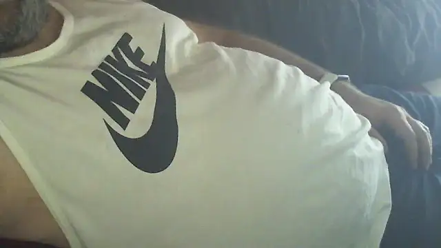 immikew1975 online show from July 27, 2026, 2:57 pm