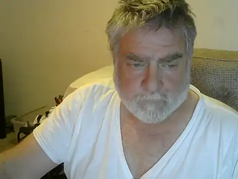 viejo oso online show from September 21, 2025, 3:35 pm