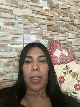 Ebonyxprincess  online show from July 5, 2026, 5:25 am