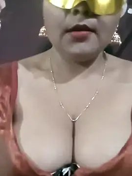 Snapshot of LustyBhabhi chatting on January 1, 2025, 3:57 pm LustyBhabhi online show from January 1, 2025, 3:57 pm