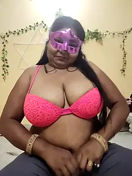 Snapshot of LustyBhabhi chatting on October 31, 2025, 8:15 am LustyBhabhi online show from October 31, 2025, 8:15 am