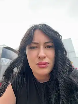 AndreaMood online show from July 17, 2026, 6:42 am