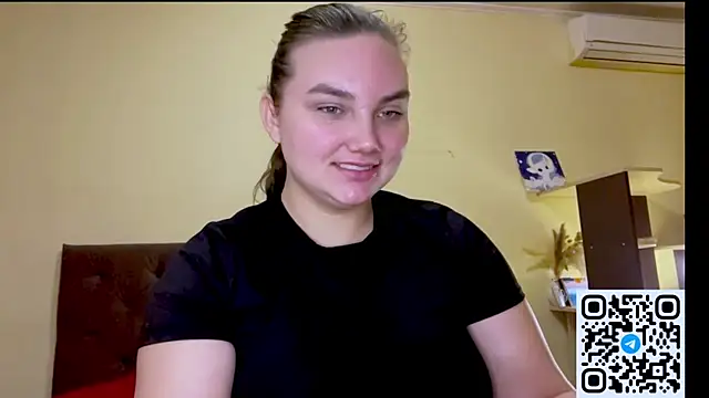 Dreamyblushfairy online show from March 31, 2026, 2:06 pm