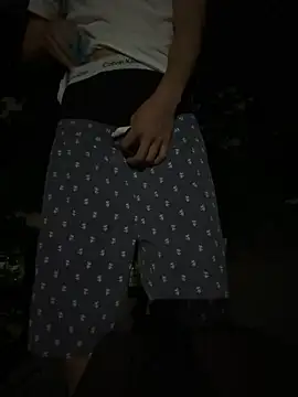 Snapshot of miichannnnn chatting on October 7, 2025, 12:35 pm miichannnnn online show from October 7, 2025, 12:35 pm