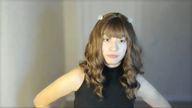  hannah baker online show from February 2, 2025, 3:49 pm