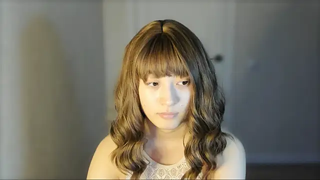  hannah baker online show from February 3, 2025, 2:34 pm
