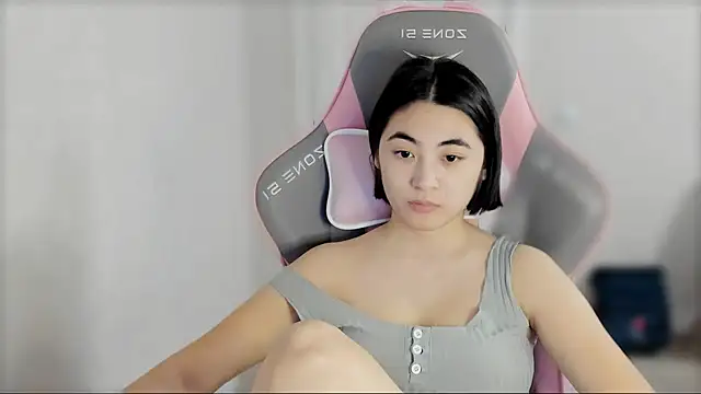  hannah baker online show from March 4, 2025, 10:24 am