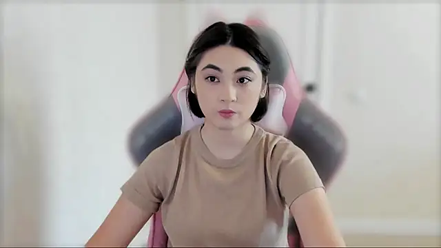  hannah baker online show from March 13, 2025, 7:31 am
