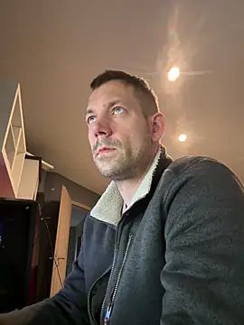 ScuddyCum online show from December 29, 2024, 1:06 pm
