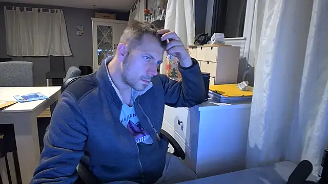 ScuddyCum online show from January 4, 2025, 10:55 pm