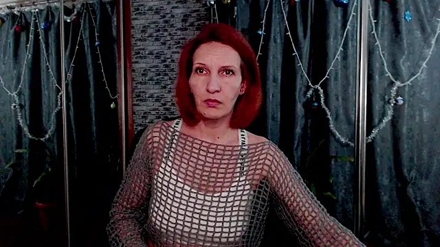 Snapshot of Colibri_ chatting on January 8, 2025, 3:19 am Colibri online show from January 8, 2025, 3:19 am