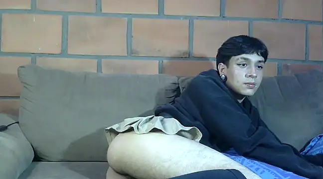 Alexa Cortes online show from December 28, 2024, 7:55 am