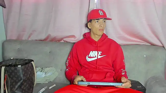 two milkyway online show from January 24, 2025, 12:52 pm