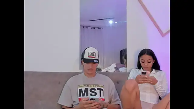 two milkyway online show from February 5, 2026, 1:32 am