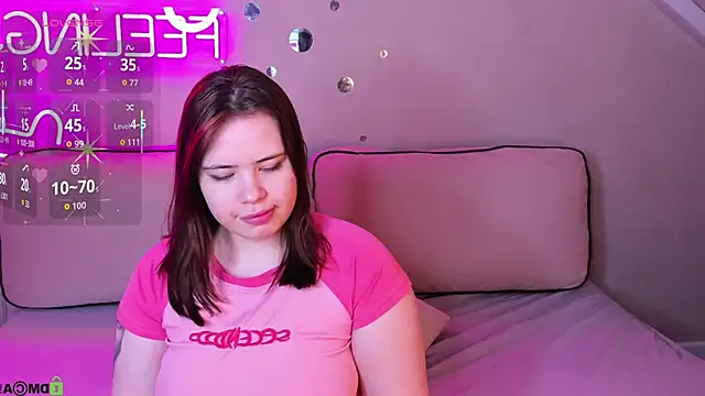 EricaElliott online show from December 4, 2025, 8:45 am