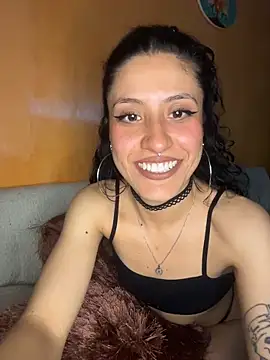 Snapshot of indira_k chatting on June 4, 2026, 12:49 am indira k online show from June 4, 2026, 12:49 am