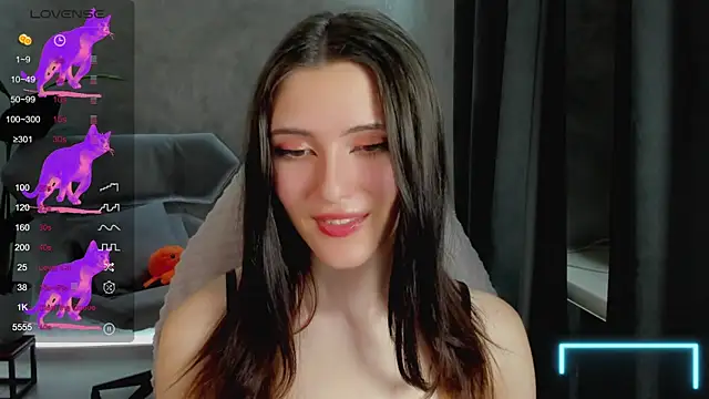 niki cutes online show from March 21, 2025, 4:17 am