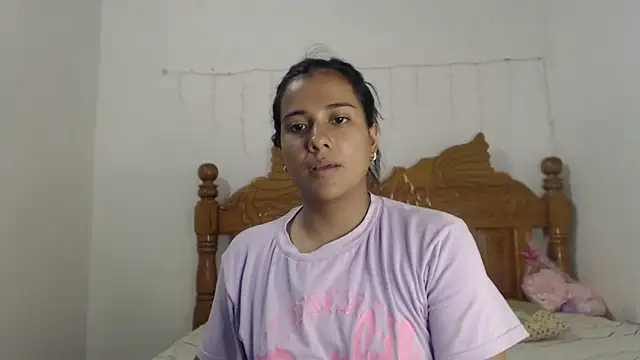 Coral0403 online show from February 24, 2025, 1:57 am