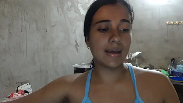 Coral0403 online show from March 13, 2025, 11:05 pm