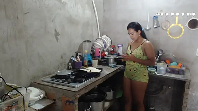 Coral0403 online show from November 29, 2025, 1:58 pm